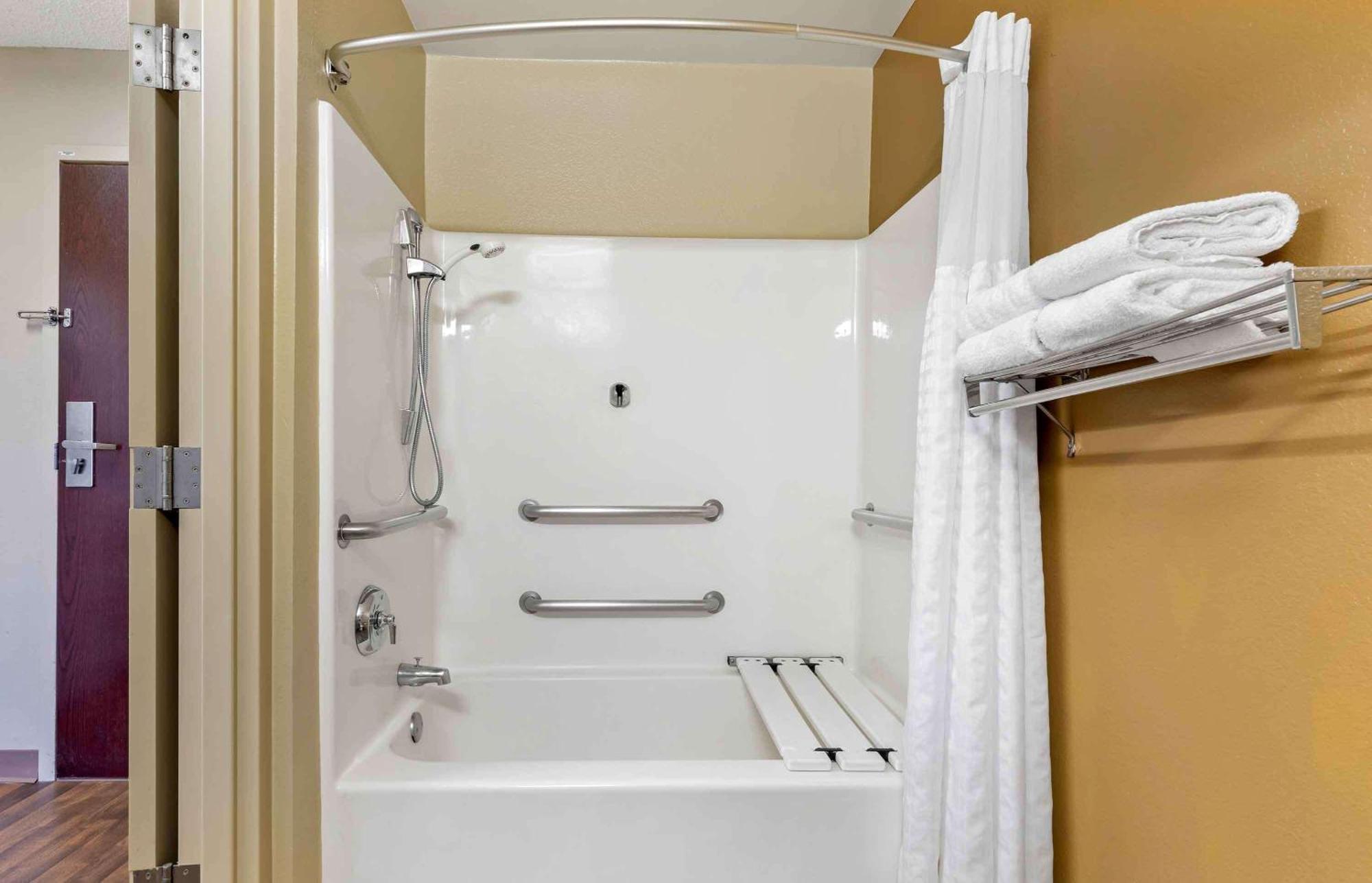 Extended Stay America Suites - San Rafael - Francisco Blvd East מראה חיצוני תמונה