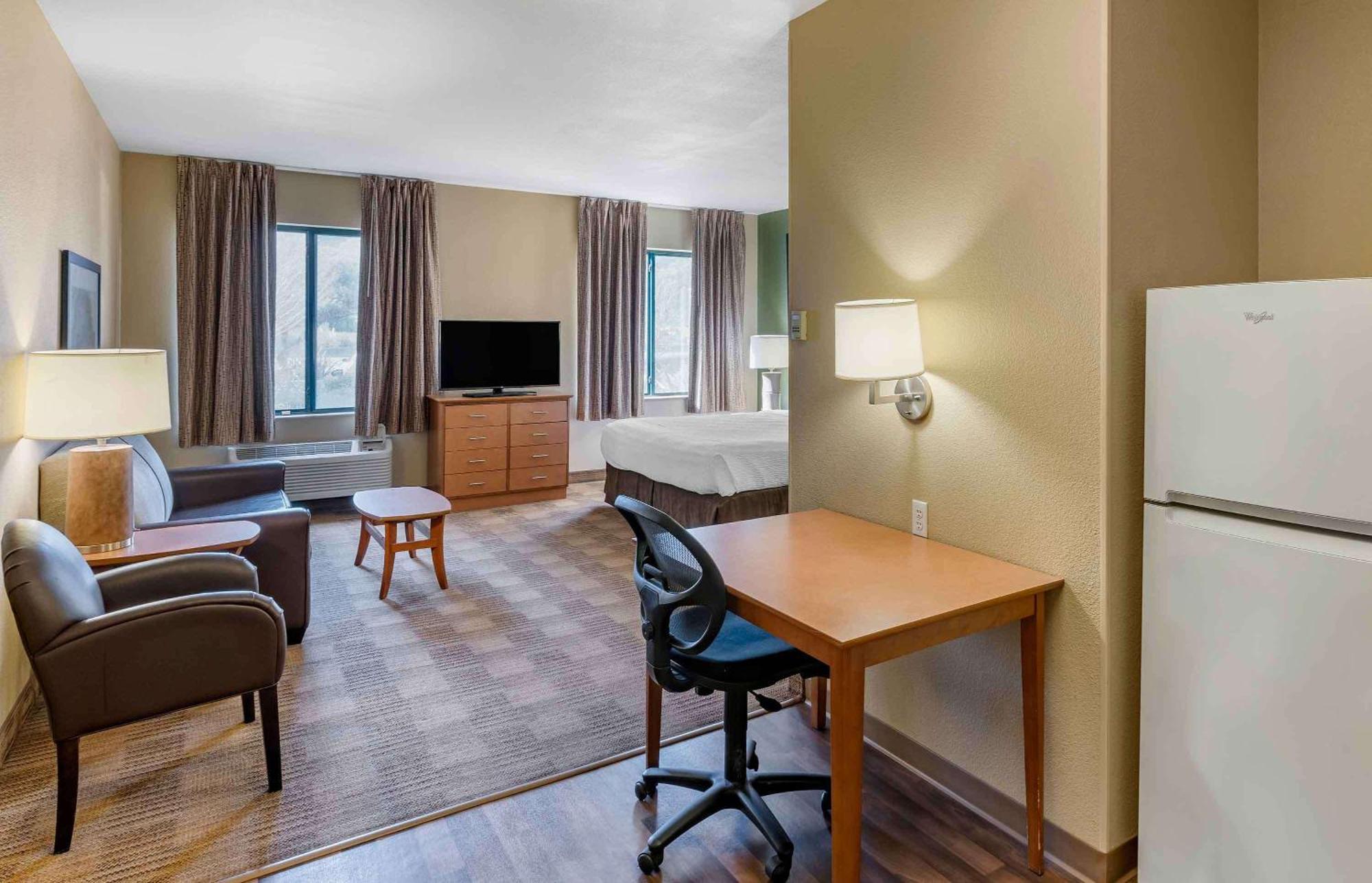 Extended Stay America Suites - San Rafael - Francisco Blvd East מראה חיצוני תמונה