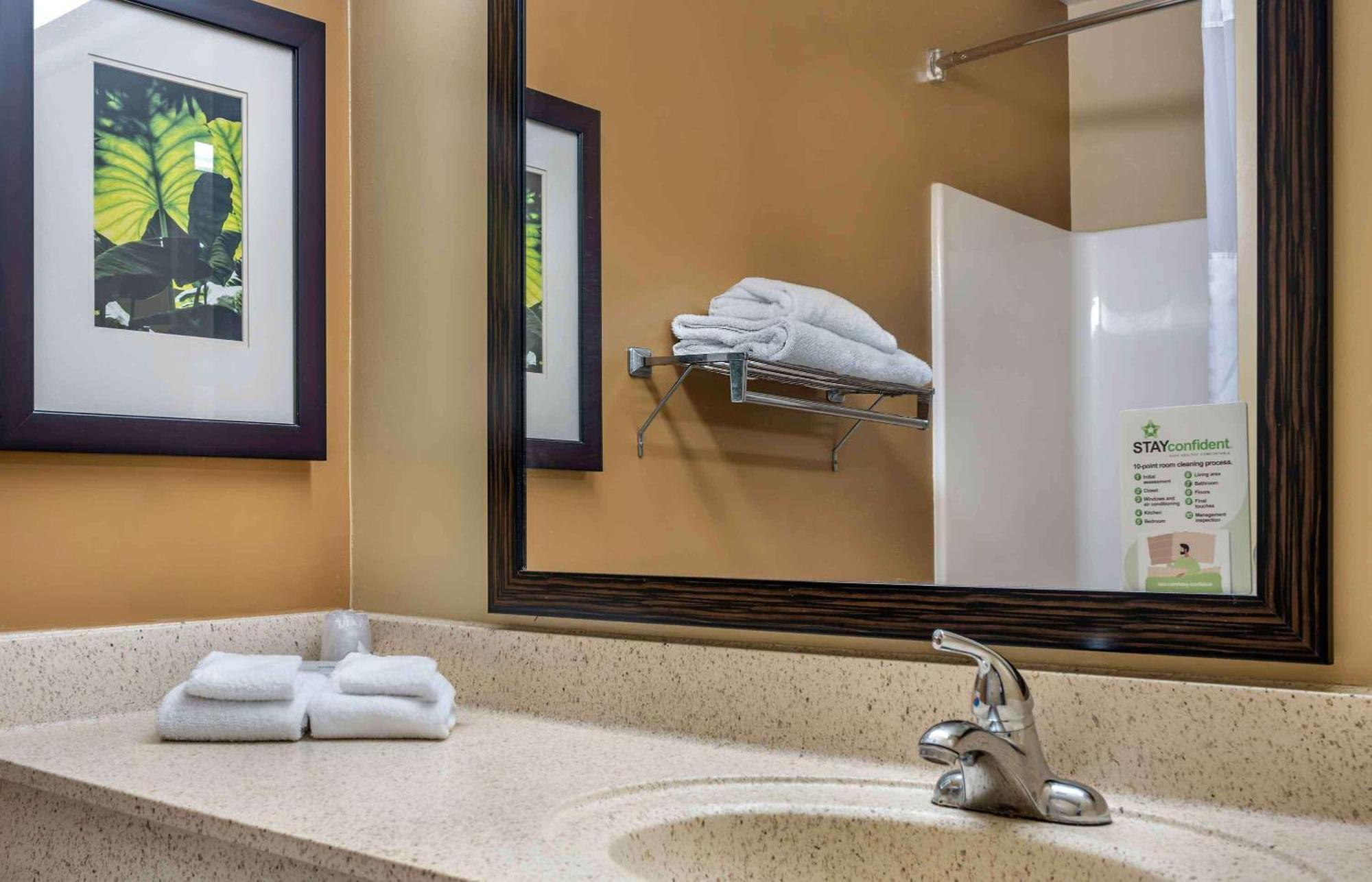 Extended Stay America Suites - San Rafael - Francisco Blvd East מראה חיצוני תמונה