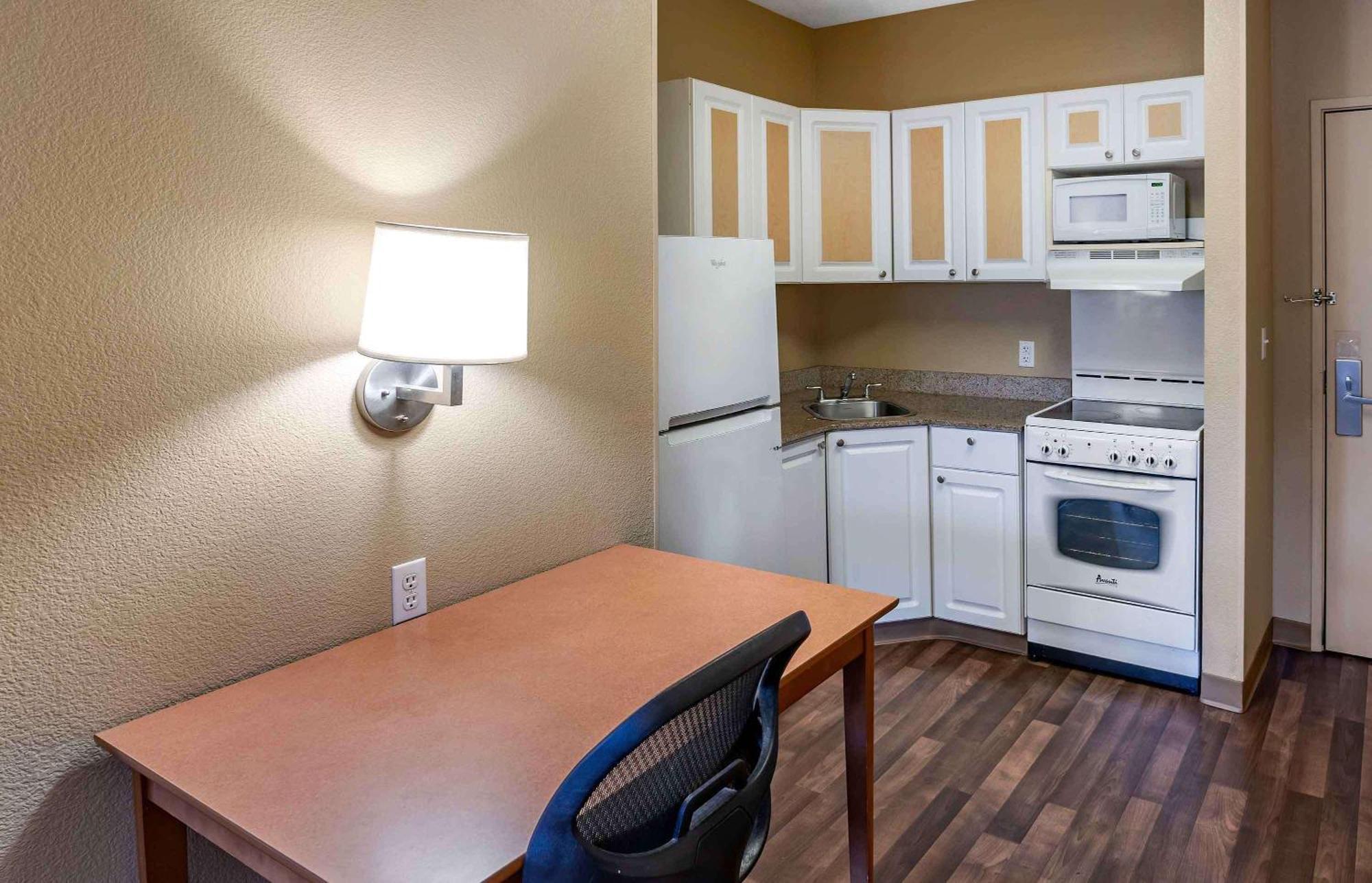 Extended Stay America Suites - San Rafael - Francisco Blvd East מראה חיצוני תמונה