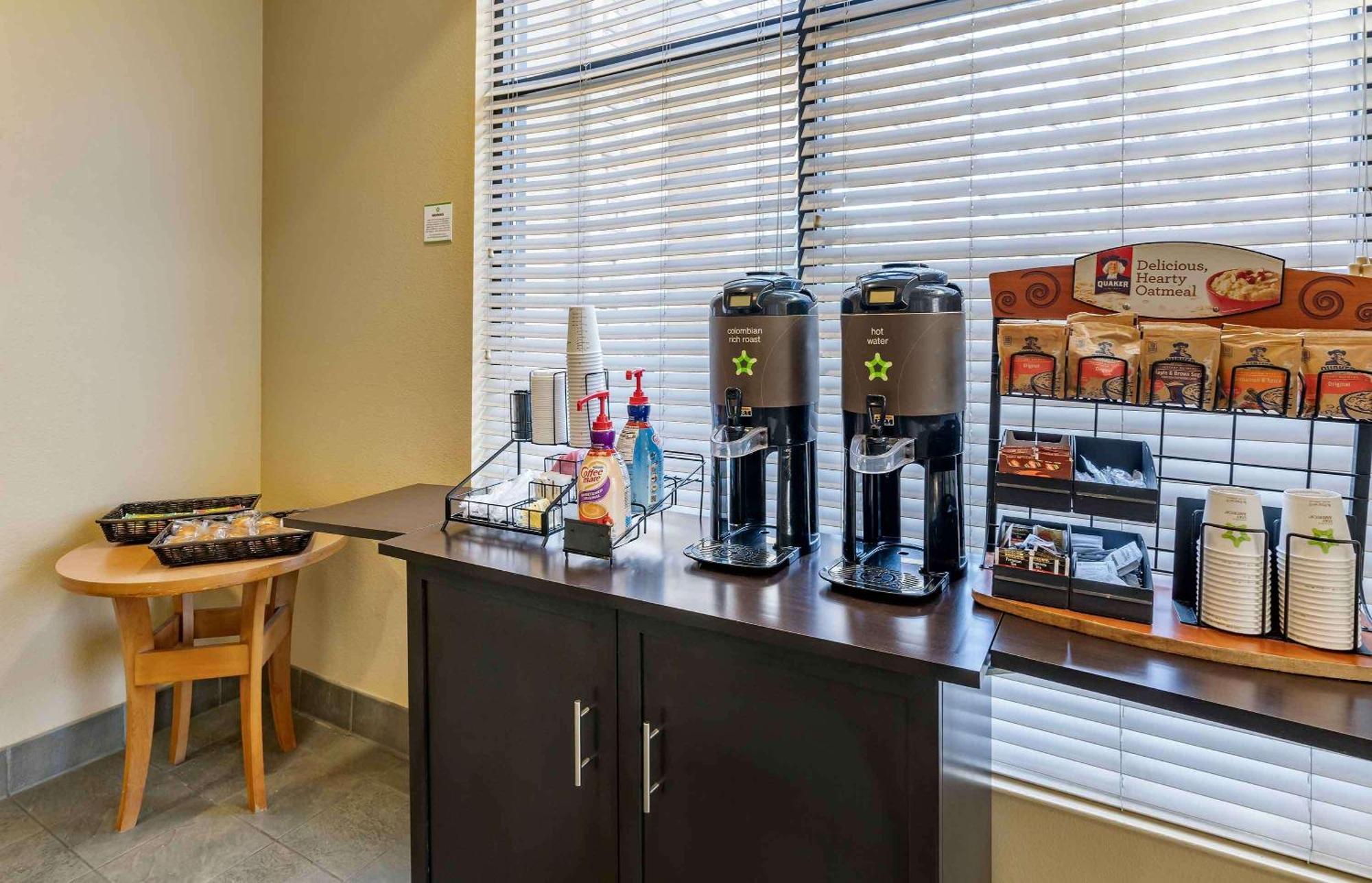 Extended Stay America Suites - San Rafael - Francisco Blvd East מראה חיצוני תמונה